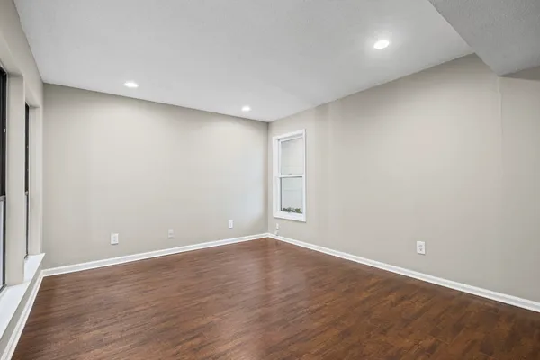 $265,000 | 1942 Allenby Road, Germantown, TN 38139