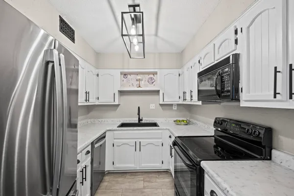 $265,000 | 1942 Allenby Road, Germantown, TN 38139