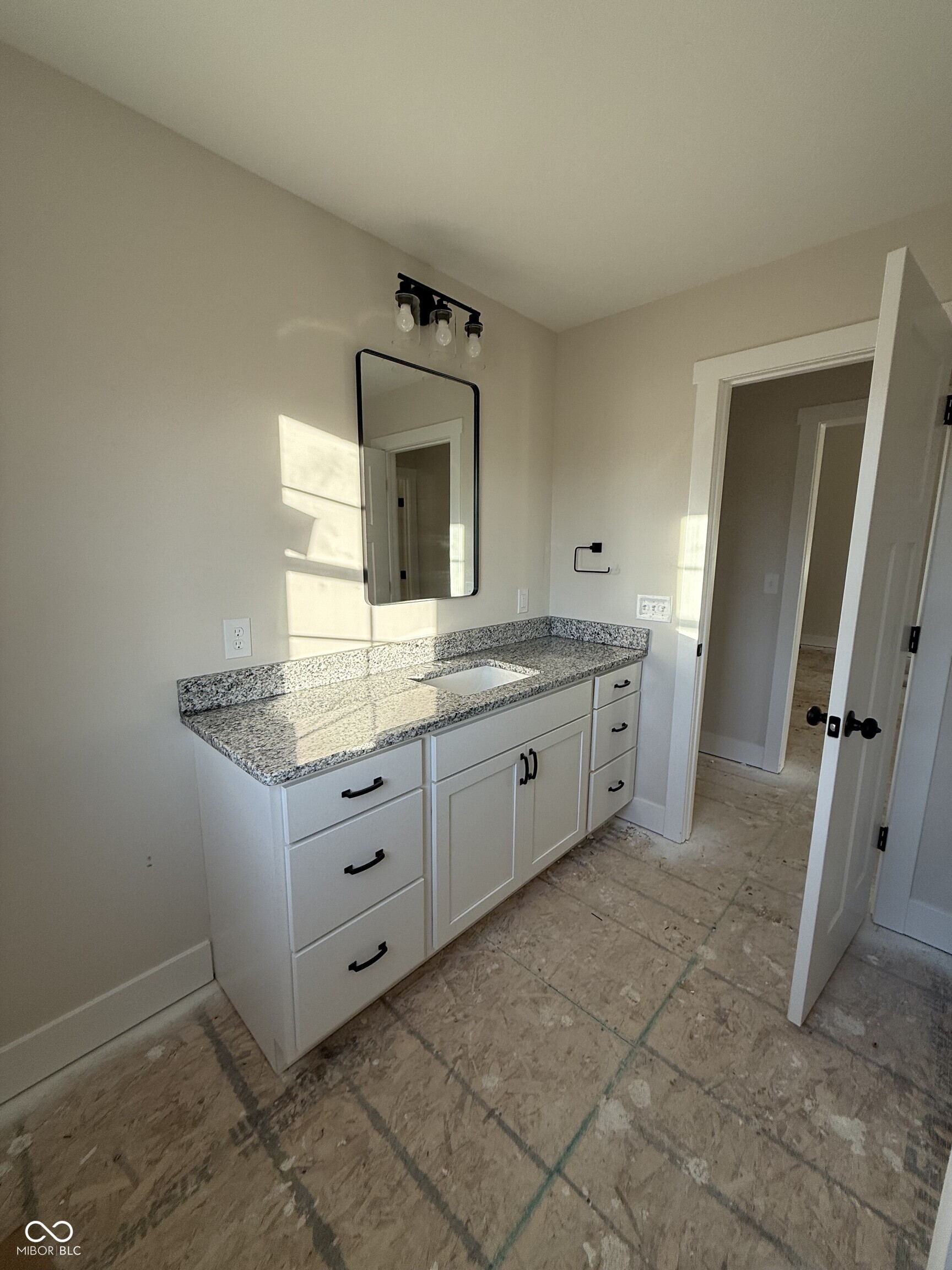 1604 South Layton Station Road Covington, IN 47932 - Photo 11 of 14 Gallery Image 11