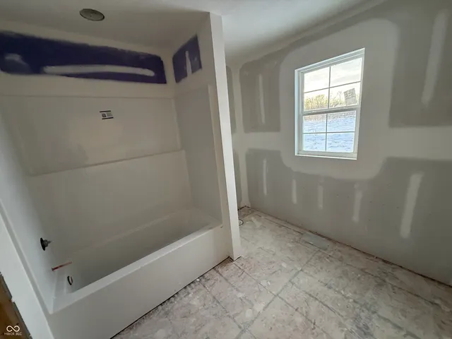 $322,900 | 1604 South Layton Station Road, Covington, IN 47932