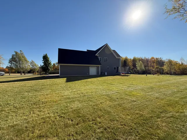 $459,900 | 64 Meadow Lane, Houlton, ME 04730
