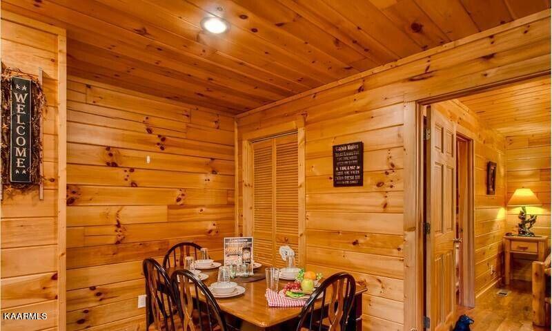 1908 Rhododendron Lane Sevierville, TN 37876 - Photo 11 of 23 6510