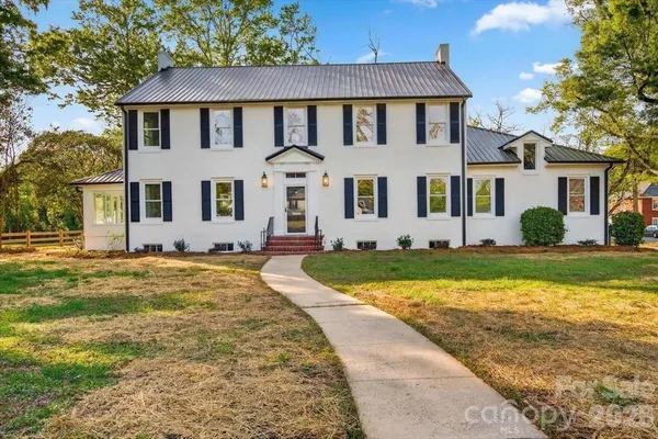 $687,500 | 504 South Franklin Street, China Grove, NC 28023