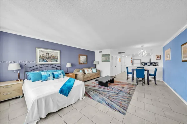$1,975 | 2501 South Ocean Drive, Unit 1534, Hollywood, FL 33019