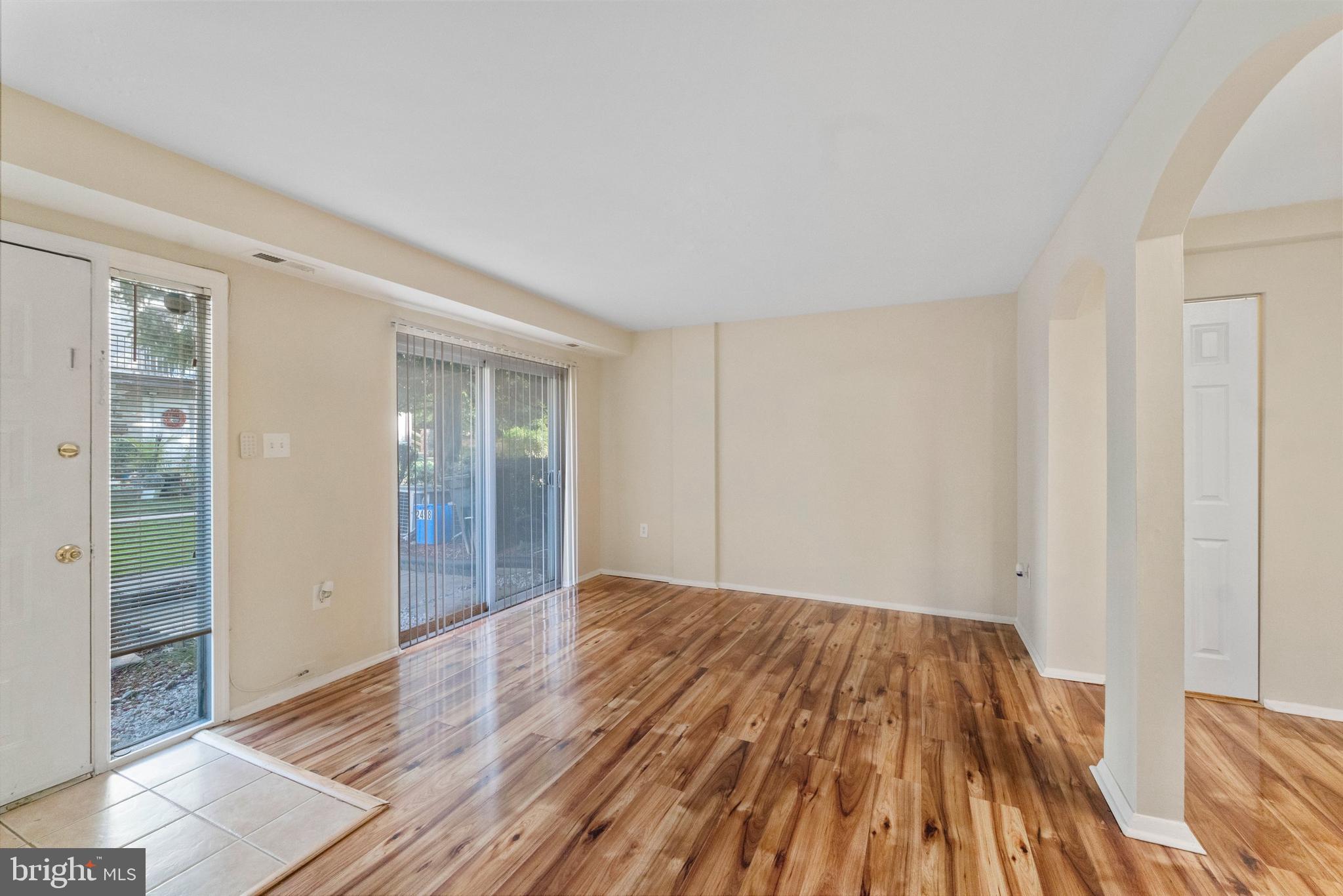 2498 Sun Valley Circle, Unit 8H Silver Spring, MD 20906 - Photo 5 of 28