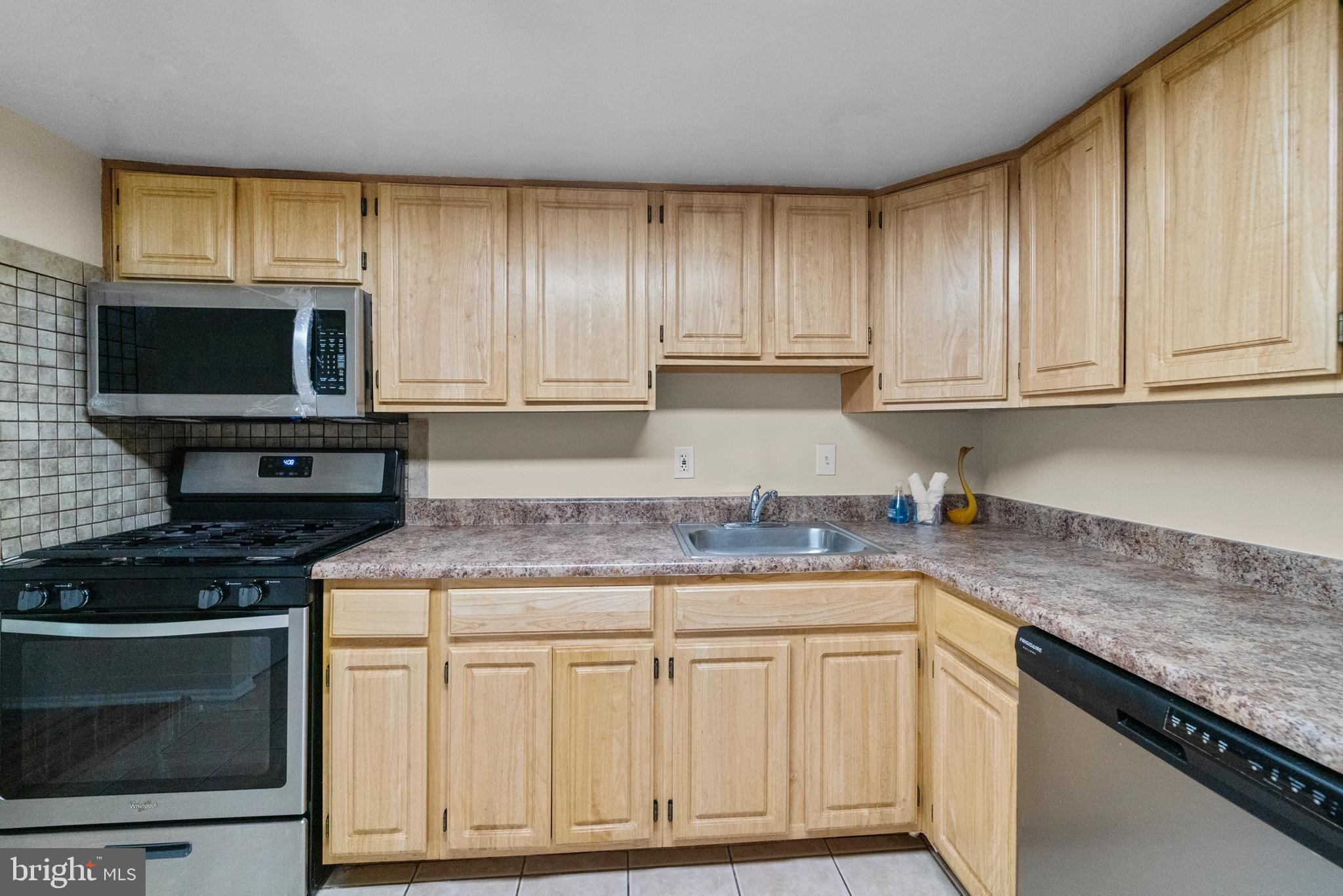 2498 Sun Valley Circle, Unit 8H Silver Spring, MD 20906 - Photo 10 of 28