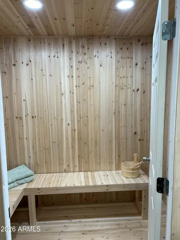 $399,000 | 2237 Country Club Drive, Overgaard, AZ 85933