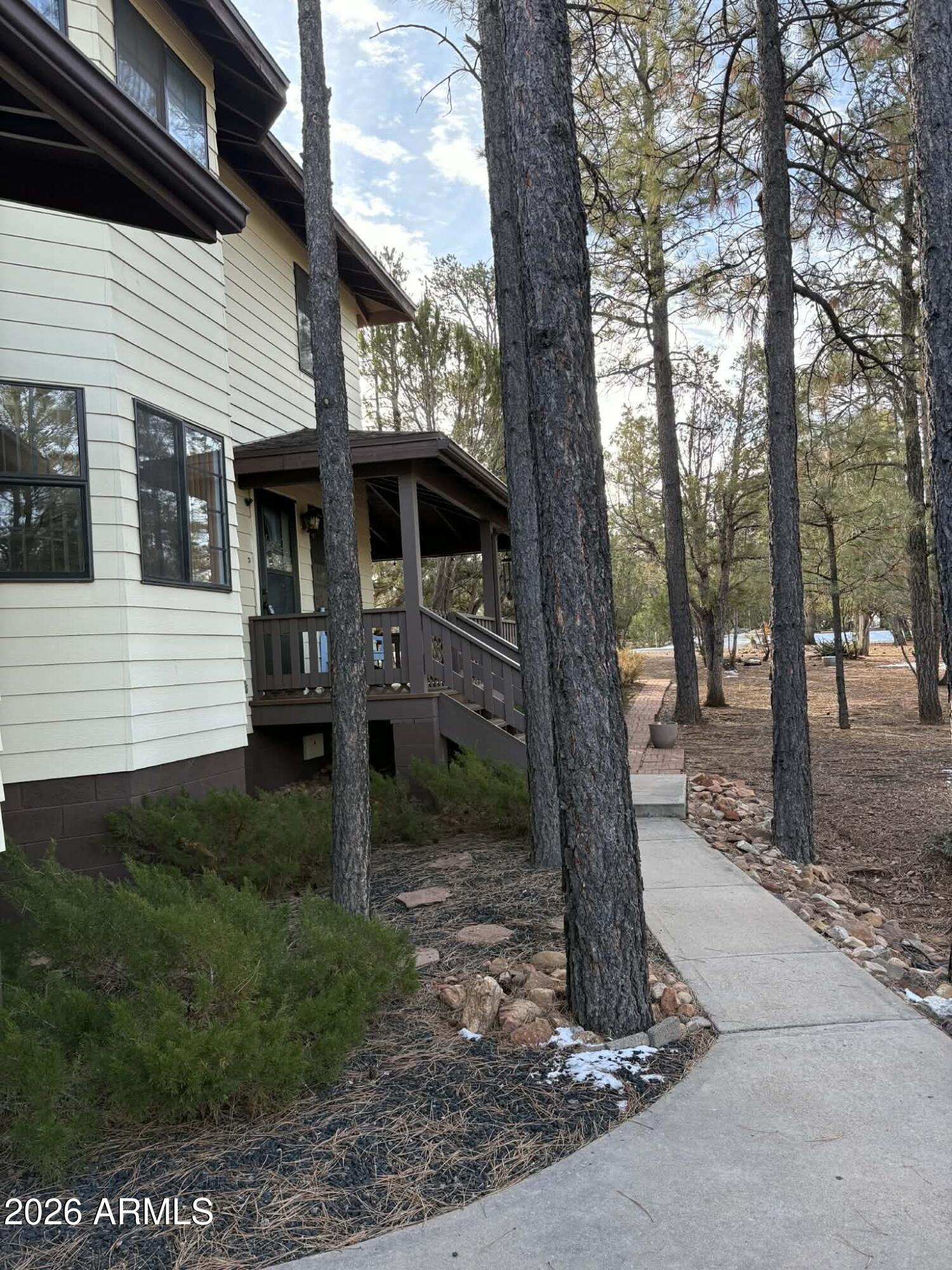 2237 Country Club Drive Overgaard, AZ 85933 - Photo 3 of 31 1000004618