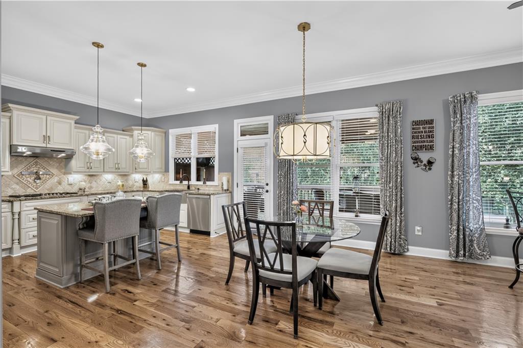 217 Trecastle Square Canton, GA 30114 - Photo 8 of 30