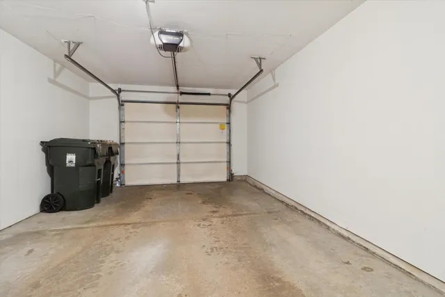 $284,900 | 2339 Effingham Way, Sun Prairie, WI 53590