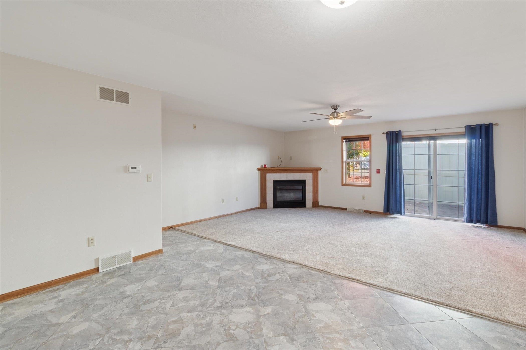 2339 Effingham Way Sun Prairie, WI 53590 - Photo 9 of 34