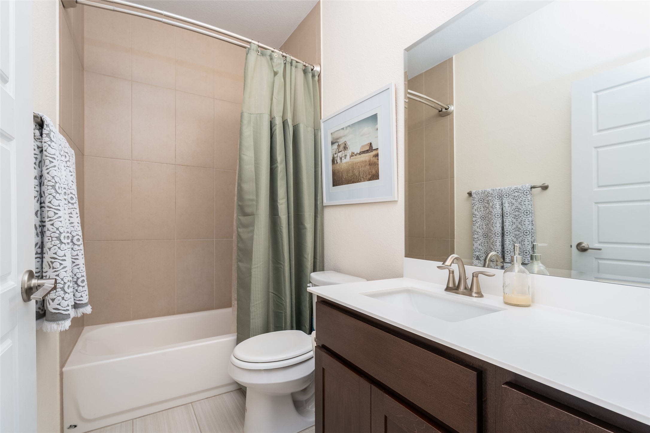 1225 Grassy Field Road Austin, TX 78737 - Photo 39 of 40 Full bathroom featuring vanity, shower / bath combination with curtain, and toilet