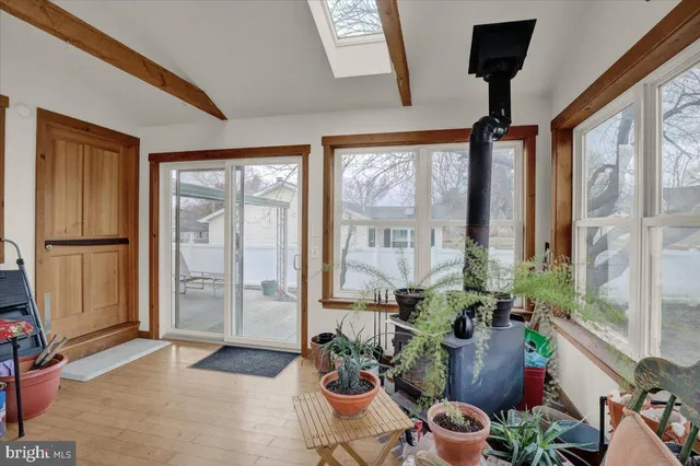 $330,000 | 329 Dahlia Road, Lancaster, PA 17602