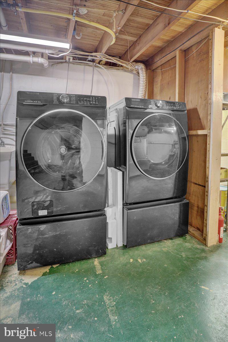 329 Dahlia Road Lancaster, PA 17602 - Photo 21 of 24