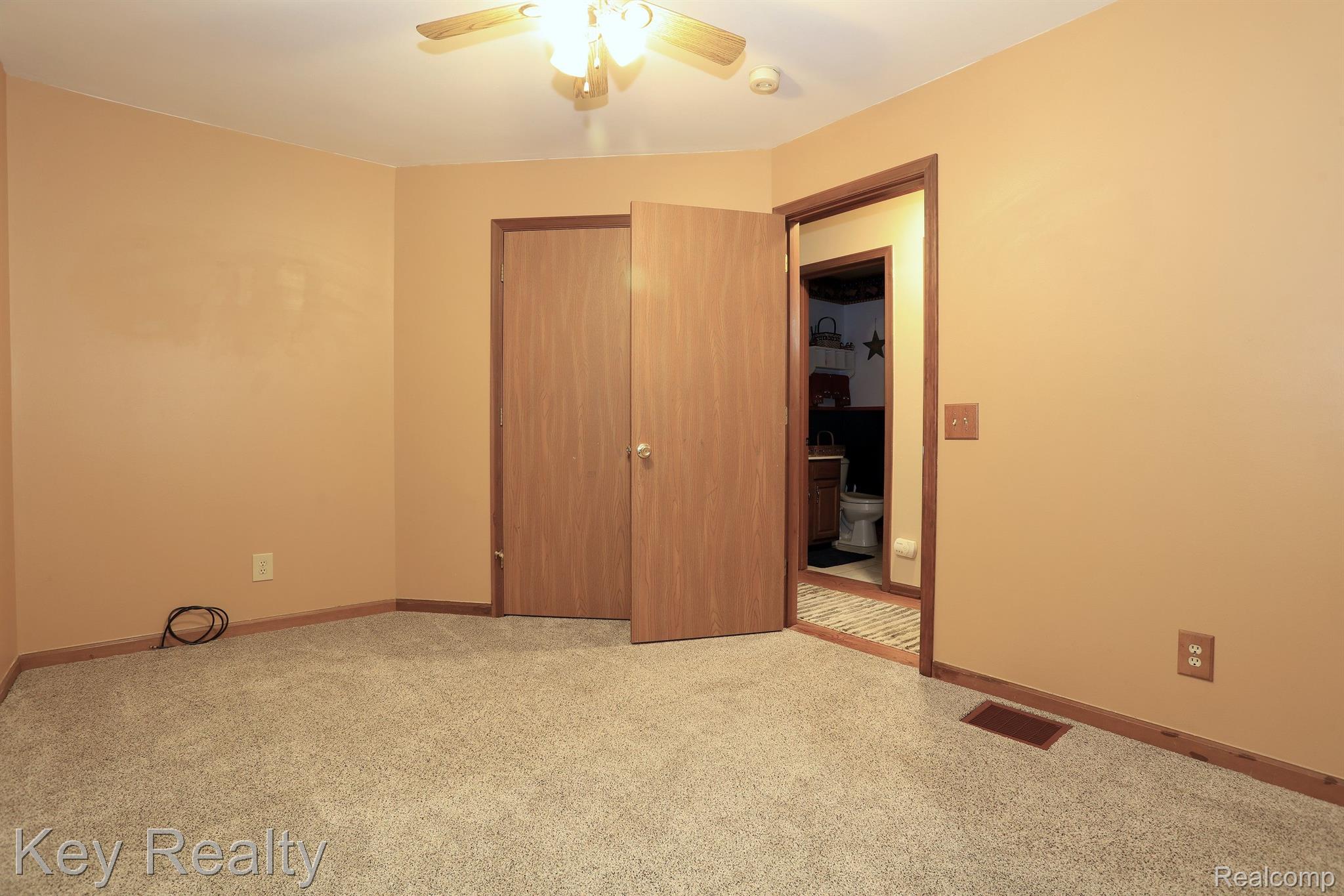 42900 Willis Road Belleville, MI 48111 - Photo 22 of 37 Down Stairs Bedroom