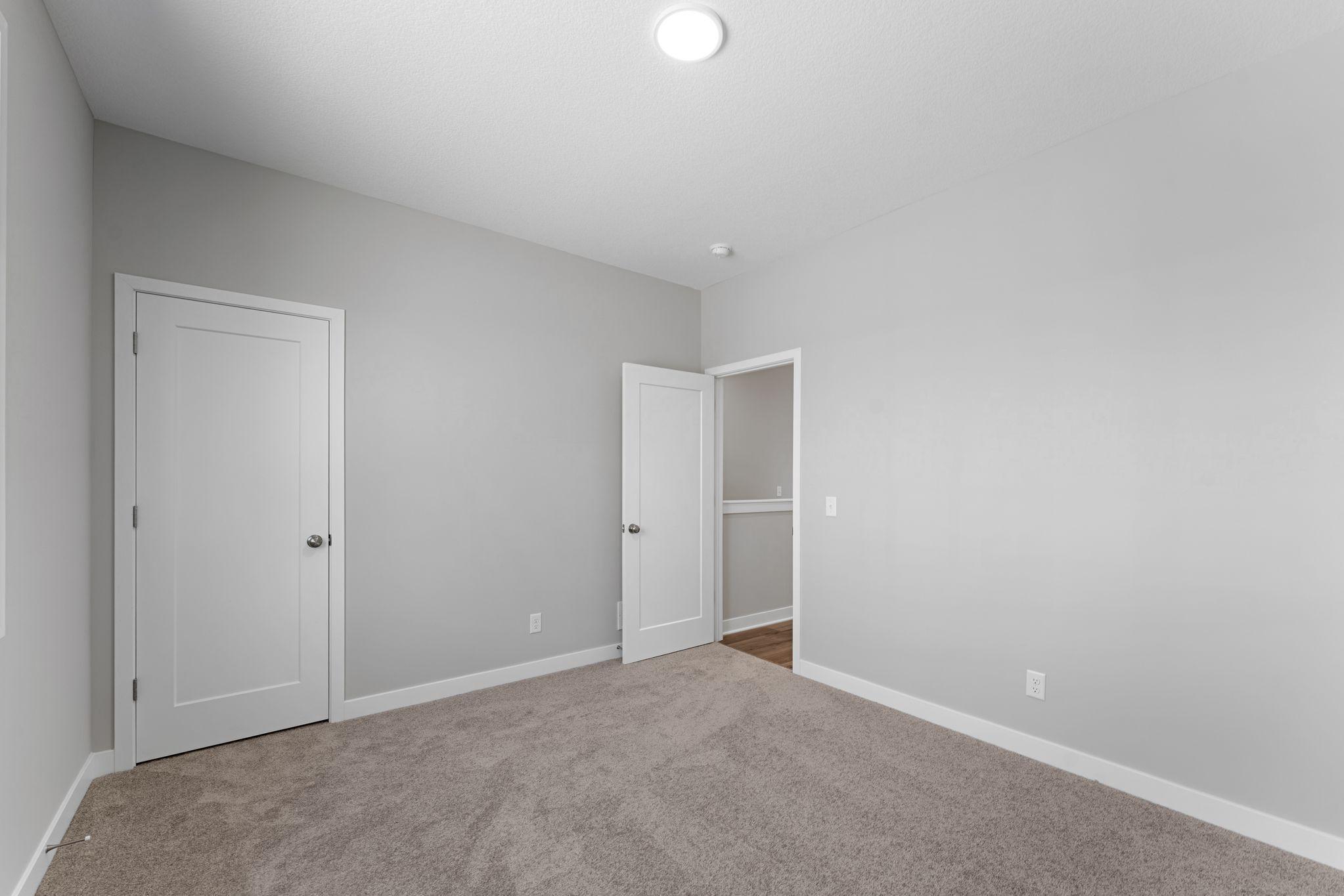 2120 Ridgepointe Drive Hastings, MN 55033 - Photo 12 of 27