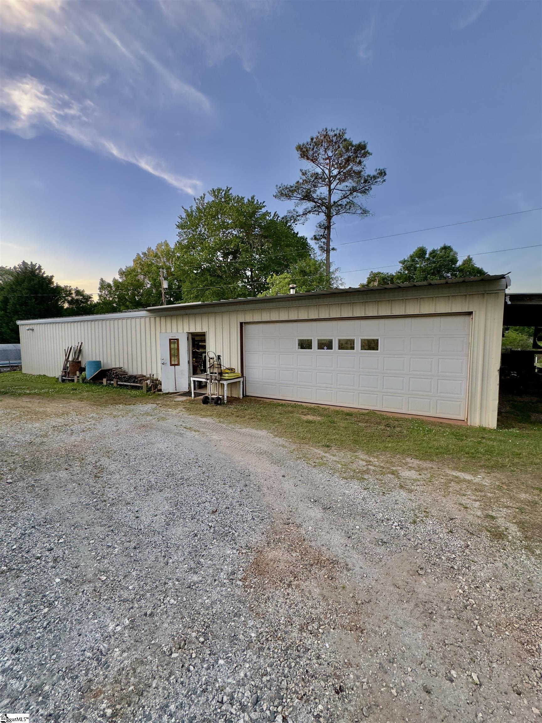 587 East Main Street Duncan, SC 29334 - Photo 19 of 24