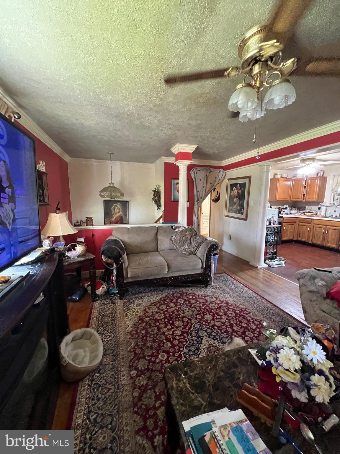 8640 Lowell Road Pomfret, MD 20675 - Photo 4 of 18 Living Room of Eat-In Kitchen