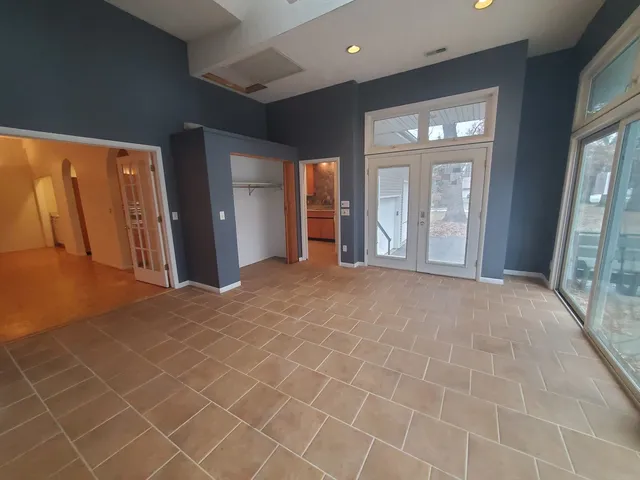 $335,000 | 2801 12th Avenue, Rock Island, IL 61201