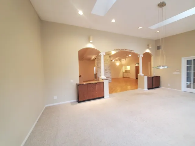 $335,000 | 2801 12th Avenue, Rock Island, IL 61201