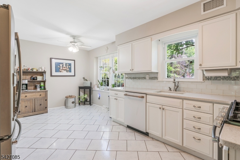 2 Sunset View Road Flemington, NJ 08822 - Photo 19 of 35