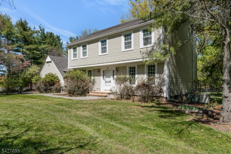 2 Sunset View Road Flemington, NJ 08822 - Photo 2 of 35