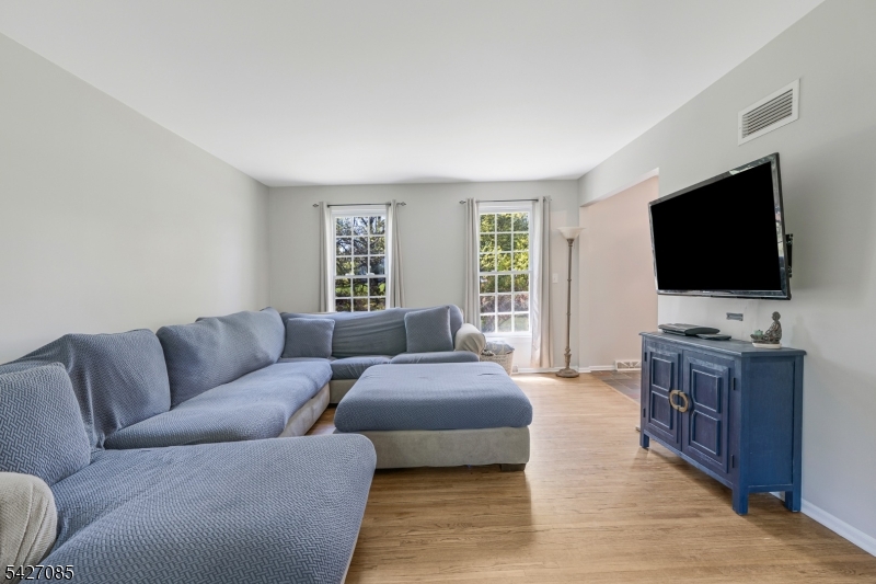 2 Sunset View Road Flemington, NJ 08822 - Photo 9 of 35