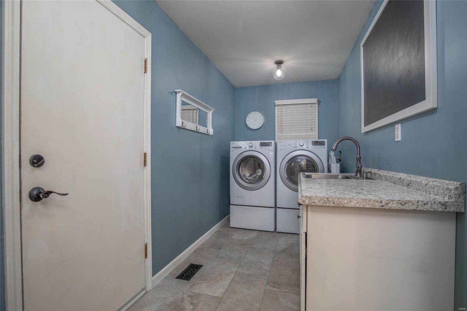 789 Whispering Meadows Drive Manchester, MO 63021 - Photo 13 of 28