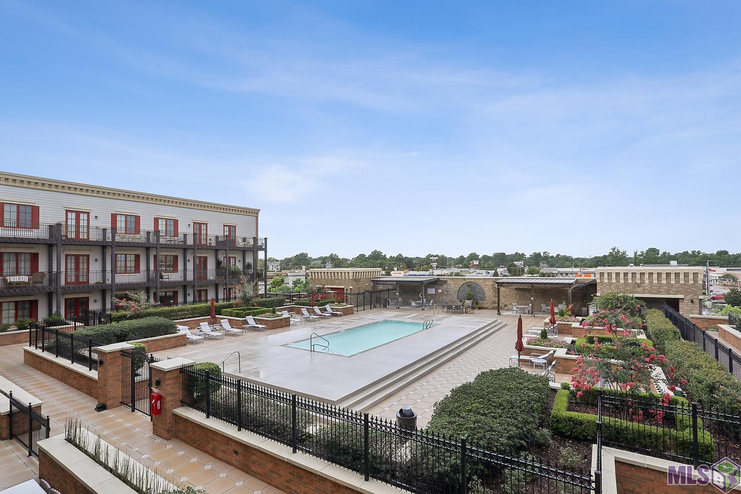 7707 Bluebonnet Boulevard, Unit 321 Baton Rouge, LA 70810 - Photo 1 of 11