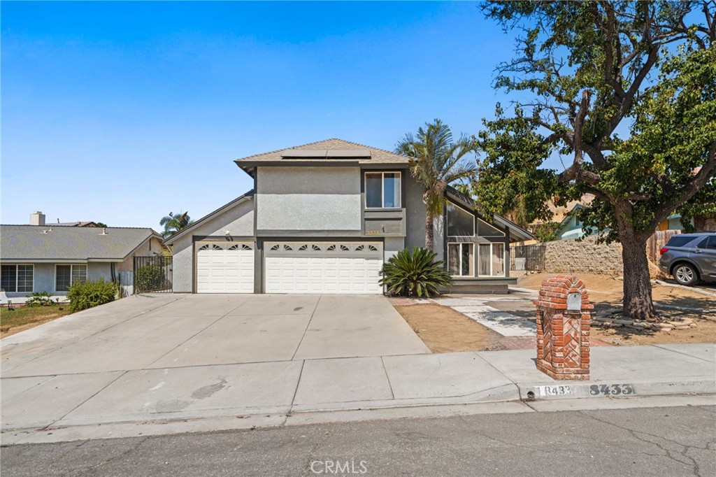 8433 Tamarind Lane Riverside, CA 92509 - Photo 2 of 35