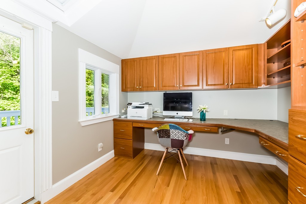 110 Dudley Road Newton, MA 02459 - Photo 13 of 30