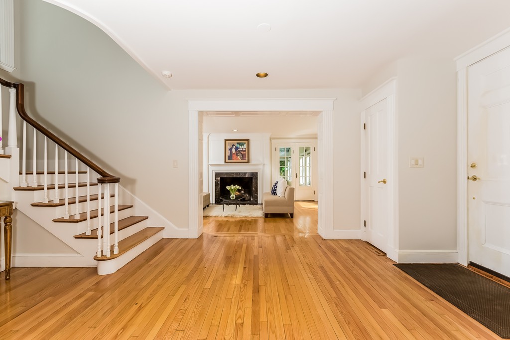 110 Dudley Road Newton, MA 02459 - Photo 3 of 30