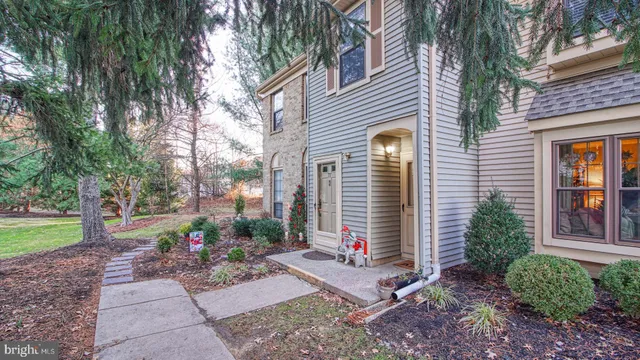 $365,000 | 78 Wyndham Place, Robbinsville, NJ 08691