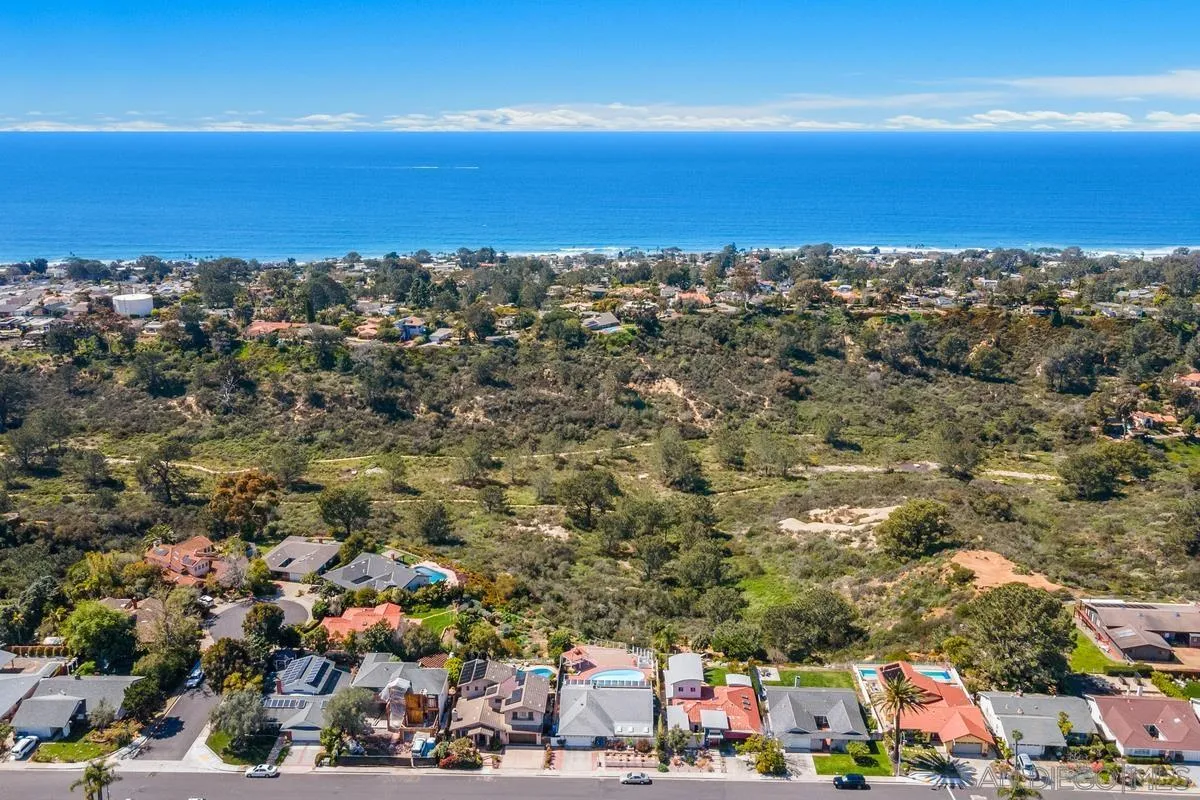 14186 Recuerdo Drive Del Mar, CA 92014 - Photo 2 of 35 a view of city and ocean