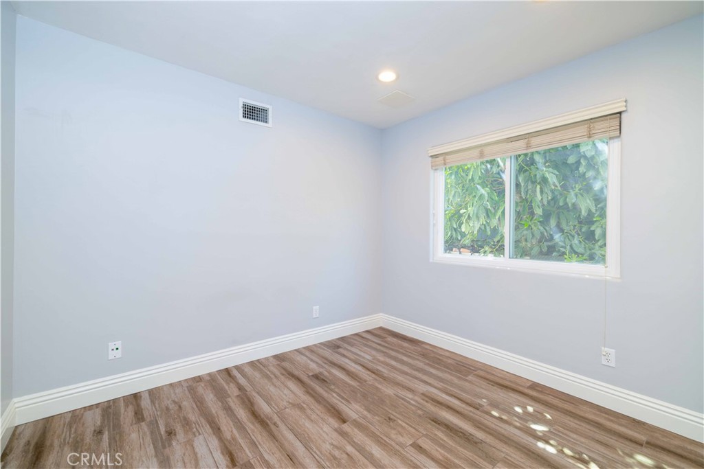 8113 East Kennedy Road Anaheim, CA 92808 - Photo 13 of 28