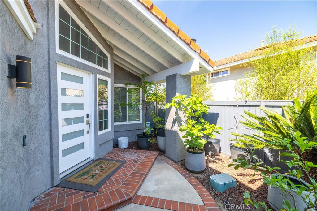 8113 East Kennedy Road Anaheim, CA 92808 - Photo 2 of 28