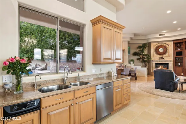 $3,950,000 | 6621 North Arizona Biltmore Circle, Phoenix, AZ 85016