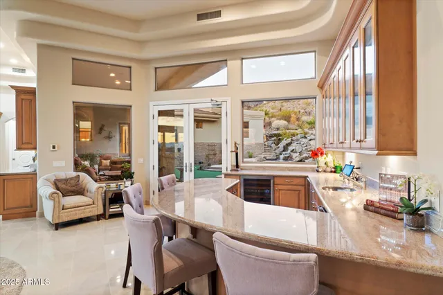 $3,950,000 | 6621 North Arizona Biltmore Circle, Phoenix, AZ 85016