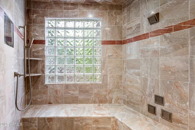 $3,950,000 | 6621 North Arizona Biltmore Circle, Phoenix, AZ 85016