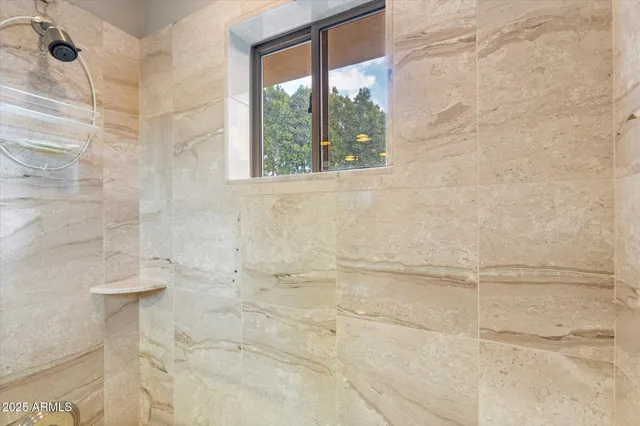 $3,950,000 | 6621 North Arizona Biltmore Circle, Phoenix, AZ 85016