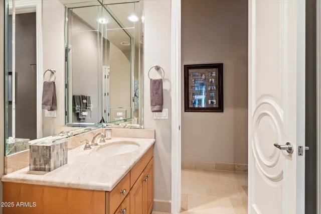 $3,950,000 | 6621 North Arizona Biltmore Circle, Phoenix, AZ 85016