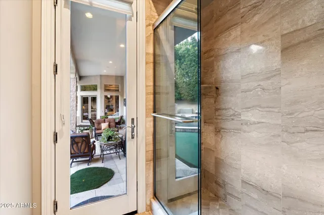 $3,950,000 | 6621 North Arizona Biltmore Circle, Phoenix, AZ 85016