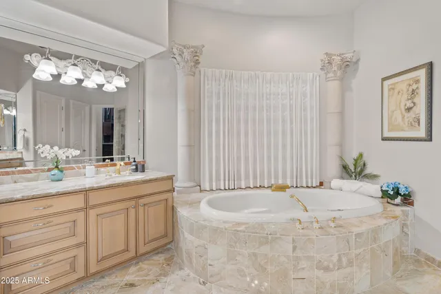 $3,950,000 | 6621 North Arizona Biltmore Circle, Phoenix, AZ 85016