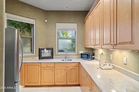 $3,950,000 | 6621 North Arizona Biltmore Circle, Phoenix, AZ 85016