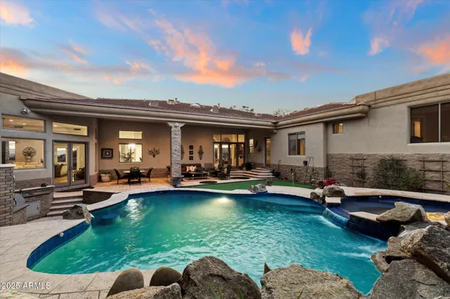 $3,950,000 | 6621 North Arizona Biltmore Circle, Phoenix, AZ 85016
