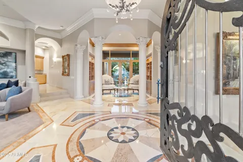 $3,950,000 | 6621 North Arizona Biltmore Circle, Phoenix, AZ 85016