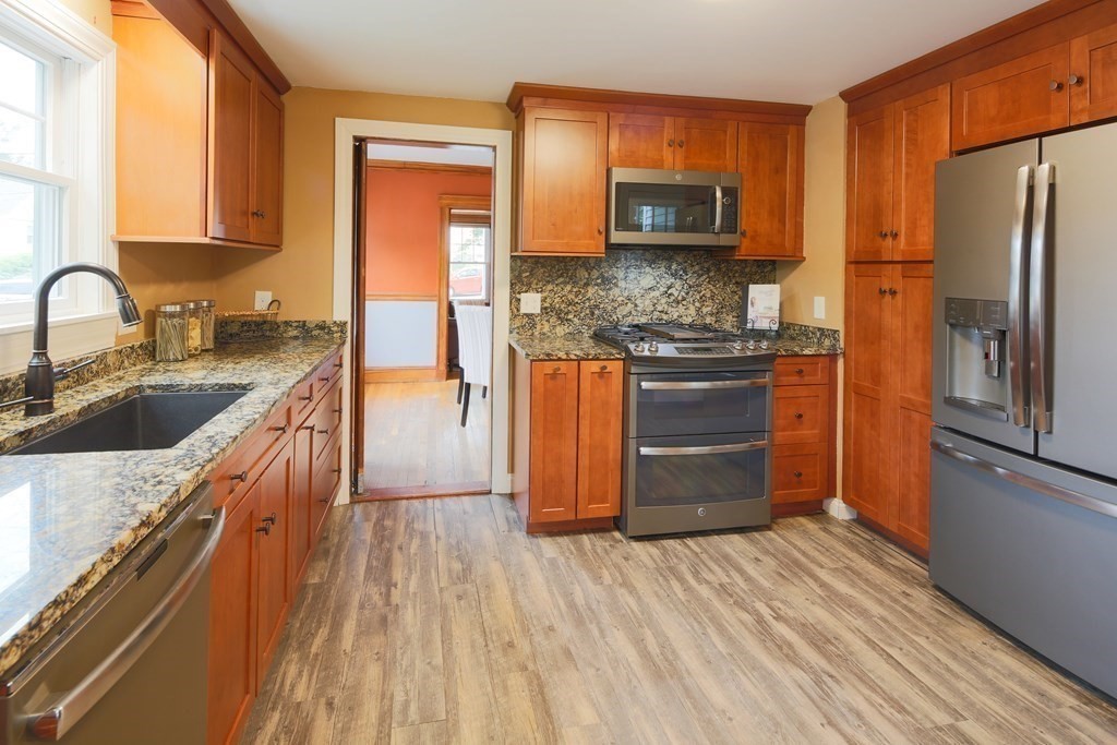 155 Florence Road Waltham, MA 02453 - Photo 14 of 41