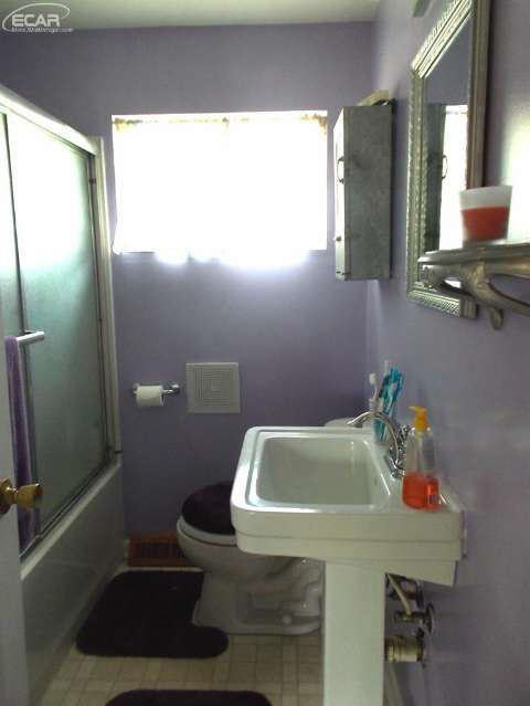 7407 East Carpenter Road Davison, MI 48423 - Photo 13 of 30 20445851-12.JPG
