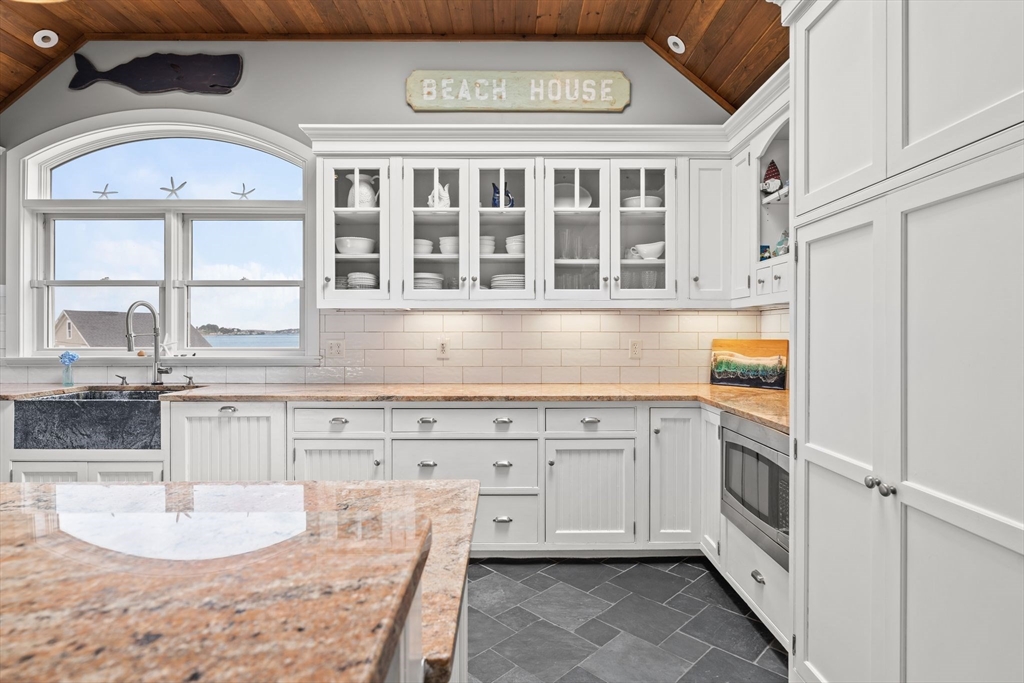 28 Collier Road Scituate, MA 02066 - Photo 13 of 38