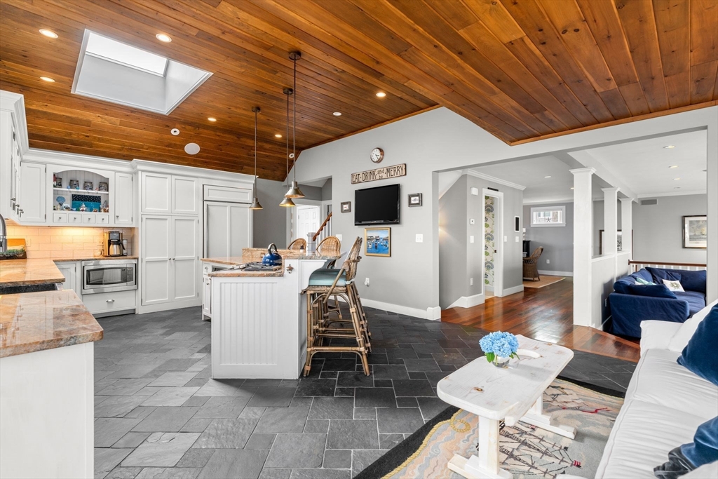 28 Collier Road Scituate, MA 02066 - Photo 14 of 38